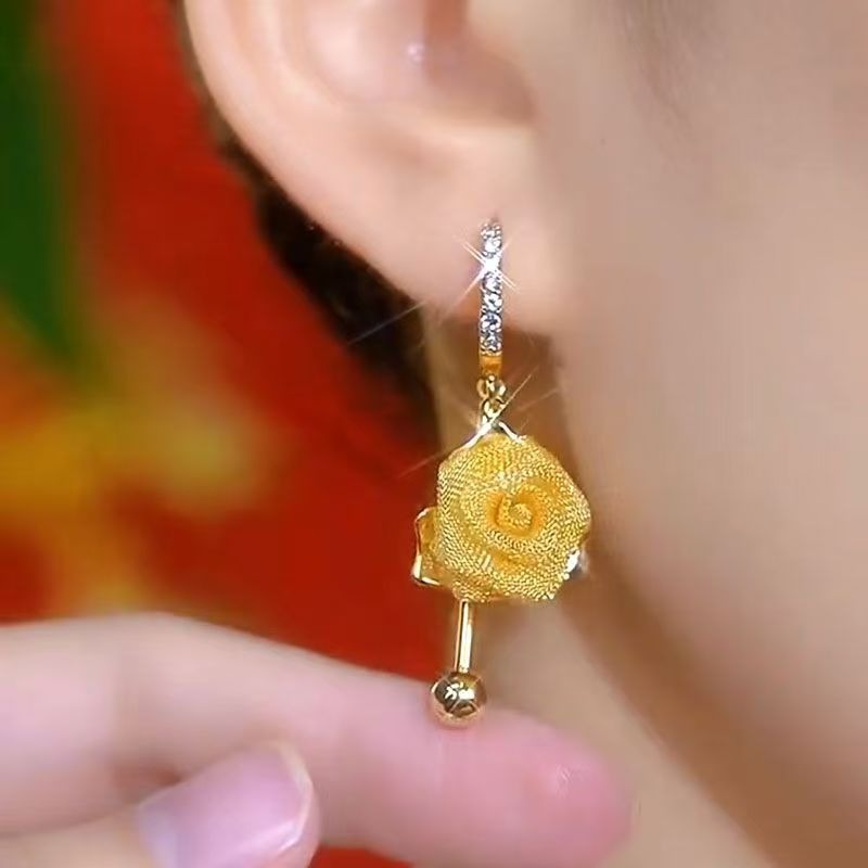 Elegant Rose Earrings, Fashionable and High-end Ear Buckles, Exquisite and Grand Earrings