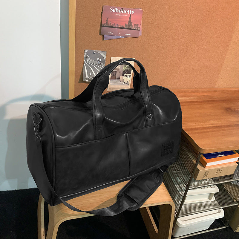Men's Large Capacity Leather Fitness Single Shoulder Bag